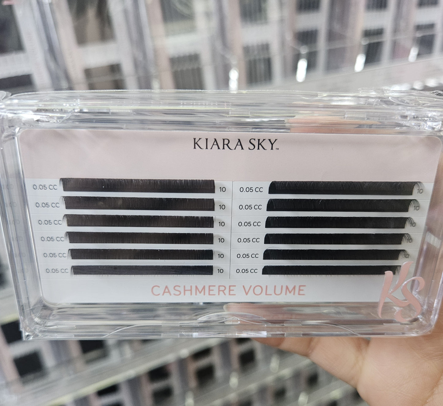 Kiara Sky Lash Extensions Cashmere Volume - 0.05 - CC - 10mm CVCC510