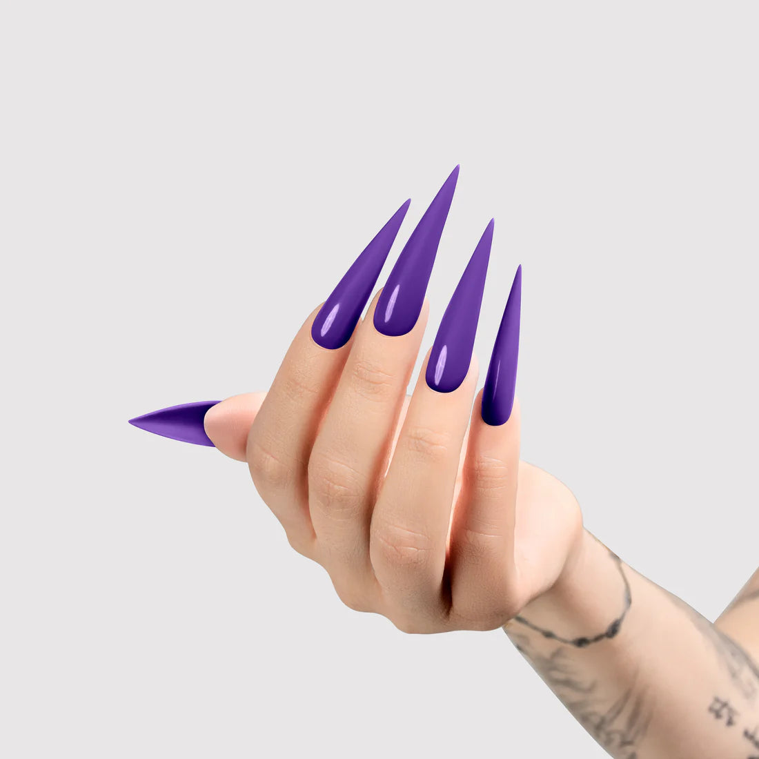 Chaun Legend Gel Polish Huckleberry 0.5OZ #LG5074