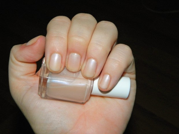 Essie Nail Polish Delicacy 0.46 oz #229