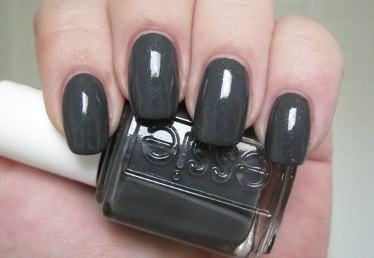 Essie nail Polish Cashmere Bathrobe .46 oz #847