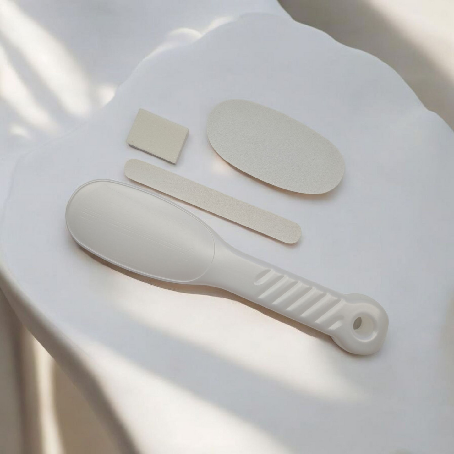 Ionica Disposable Manicurer & Pedicure Kit