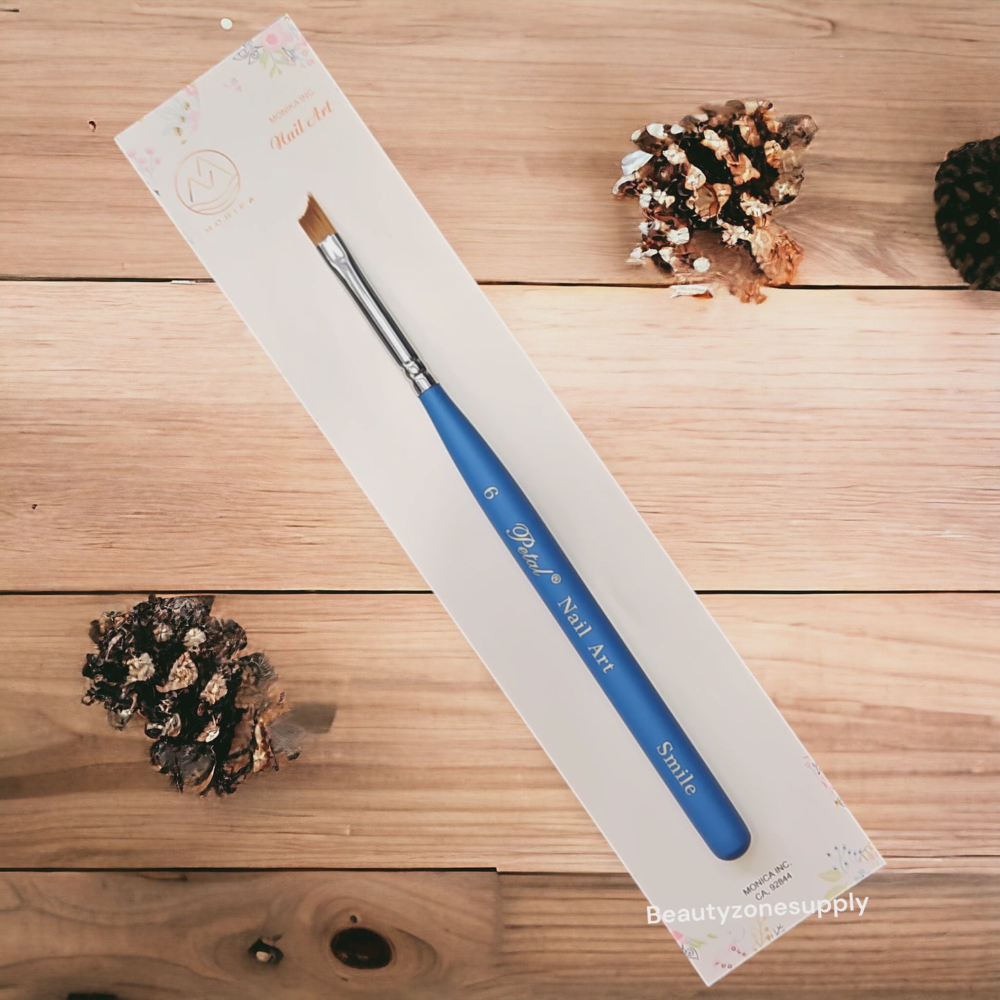 Petal Nail Art Brush #6 Smile