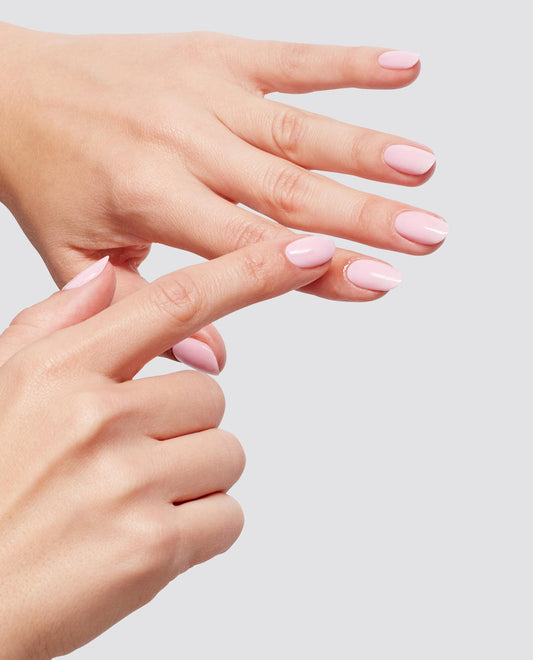 OPI Nature Strong Glow Up Nail & Cuticle Oil 8 mL #NSSC003