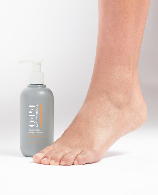 OPI Nature Strong Soft & Gone Callus Softener 250 mL #NSSC009