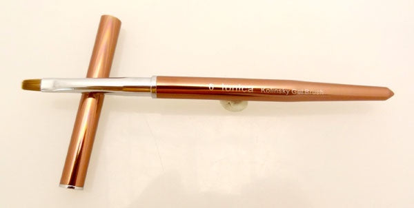 Ionica gel brush burgundy cap size 6