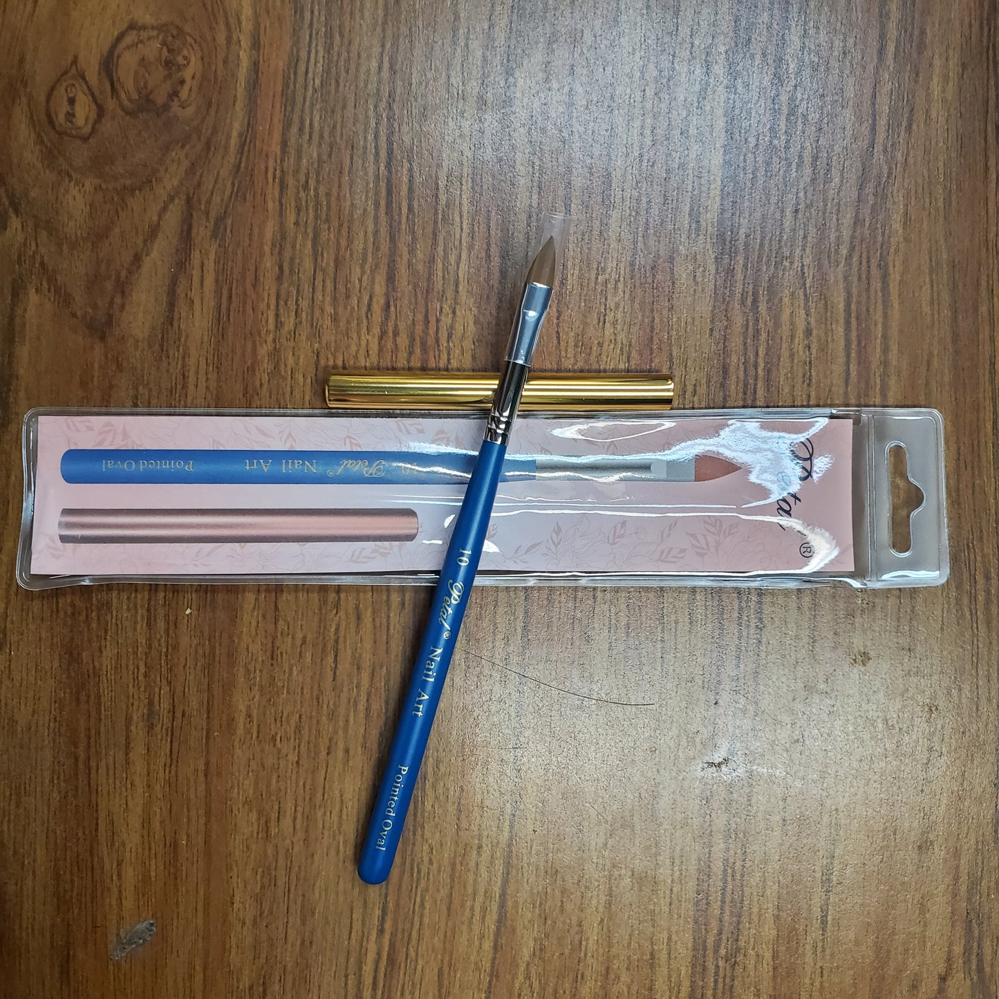 Petal Nail Art Brush Pointed Oval With Cap #10