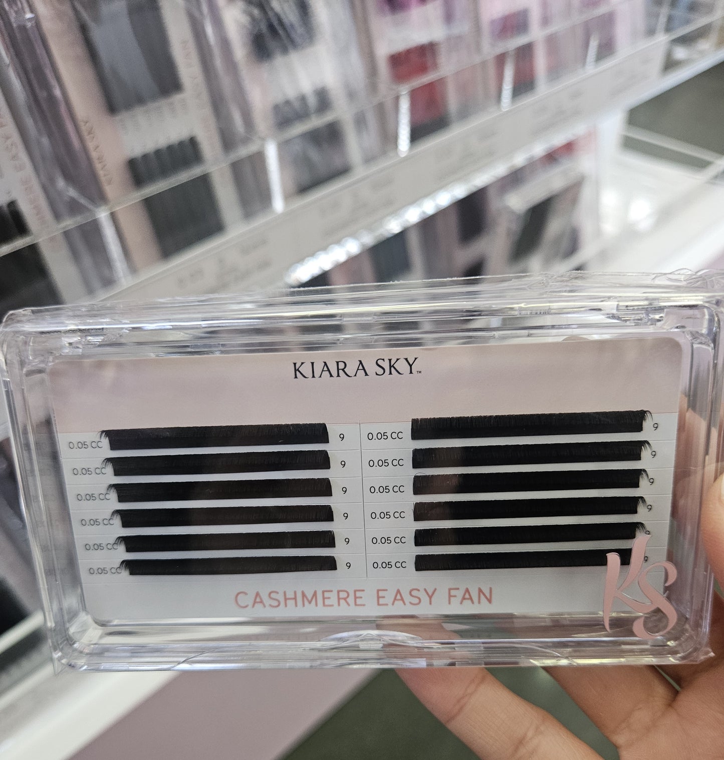 Kiara Sky Lash Extensions Cashmere Easy Fan - 0.05 - CC - 9mm CECC509
