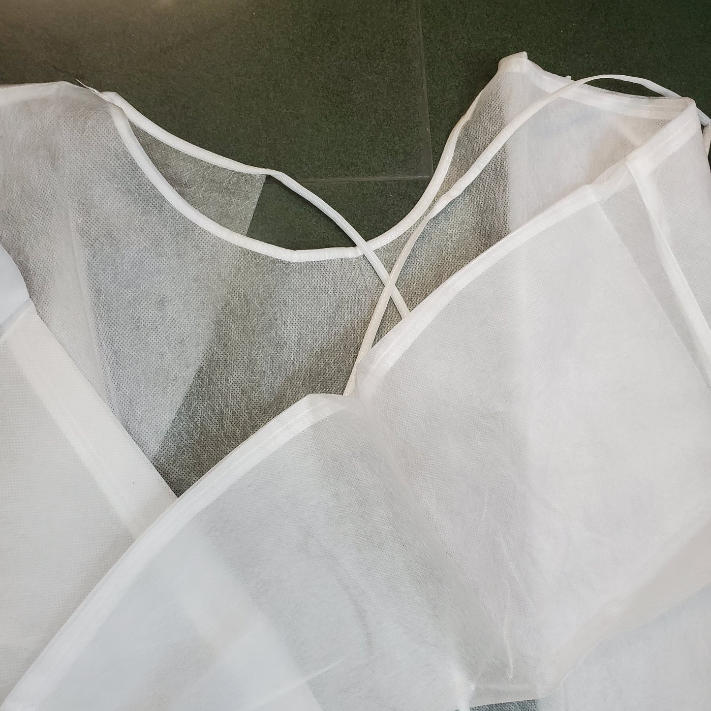 Disposable Hospital Working Gown-Beauty Zone Nail Supply