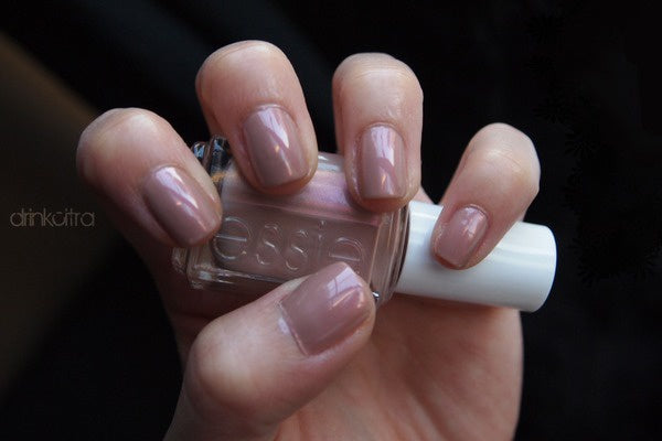 Essie Nail Polish Sand of a beach 0.46 oz #319