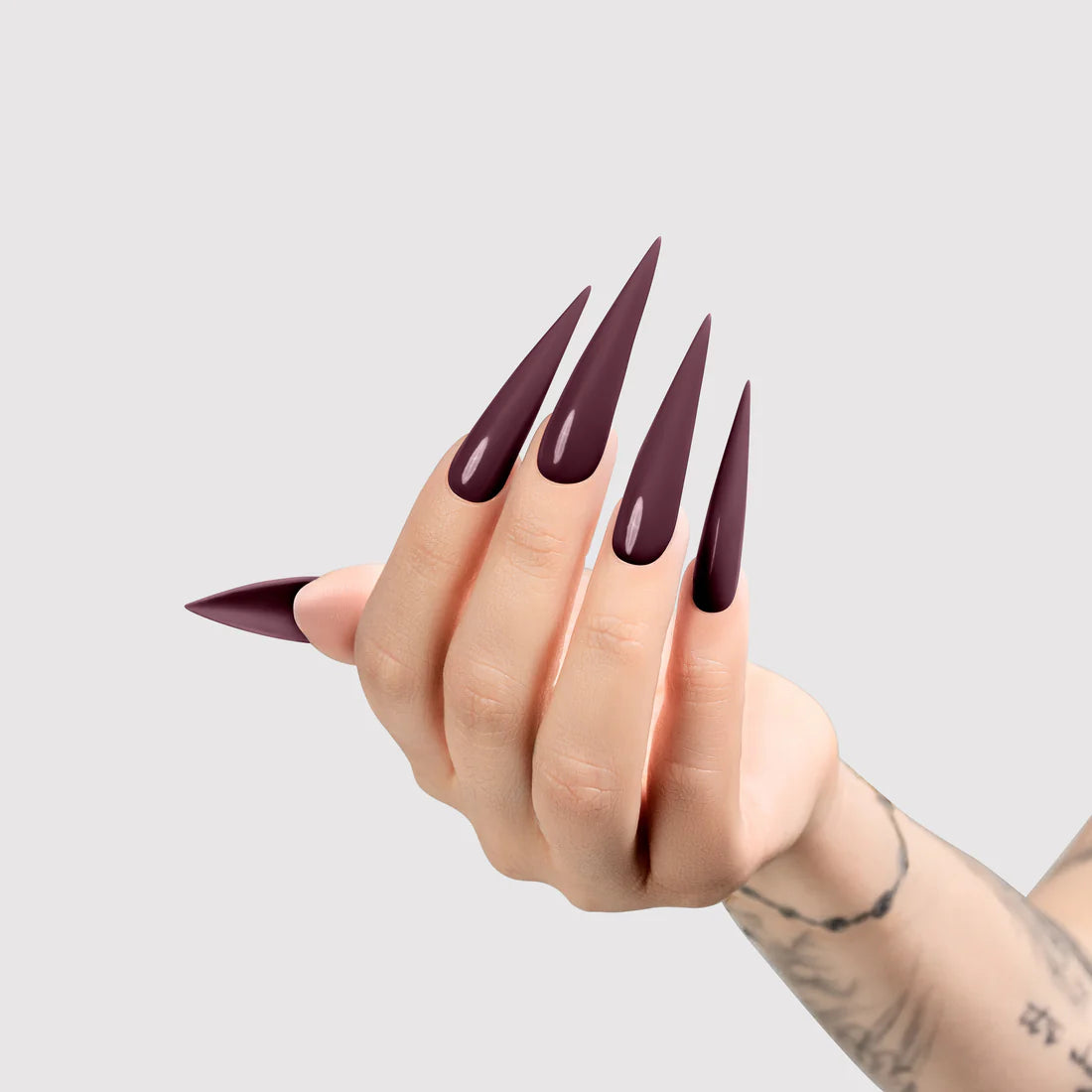 Chaun Legend Gel Polish Gothic Plum  0.5OZ #LG5075