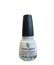 Load image into Gallery viewer, China Glaze Nail Lacquer What a Dream 0.5 #37633