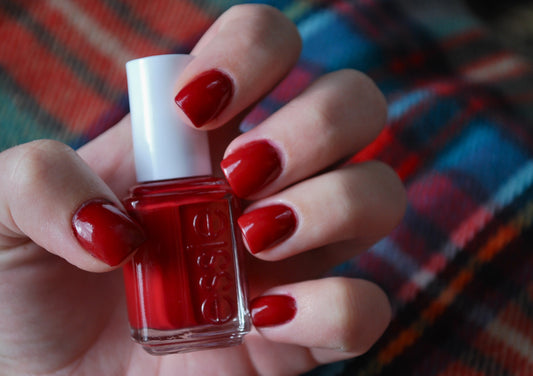 Essie Nail Polish Dress to Kilt 0.46 oz #877