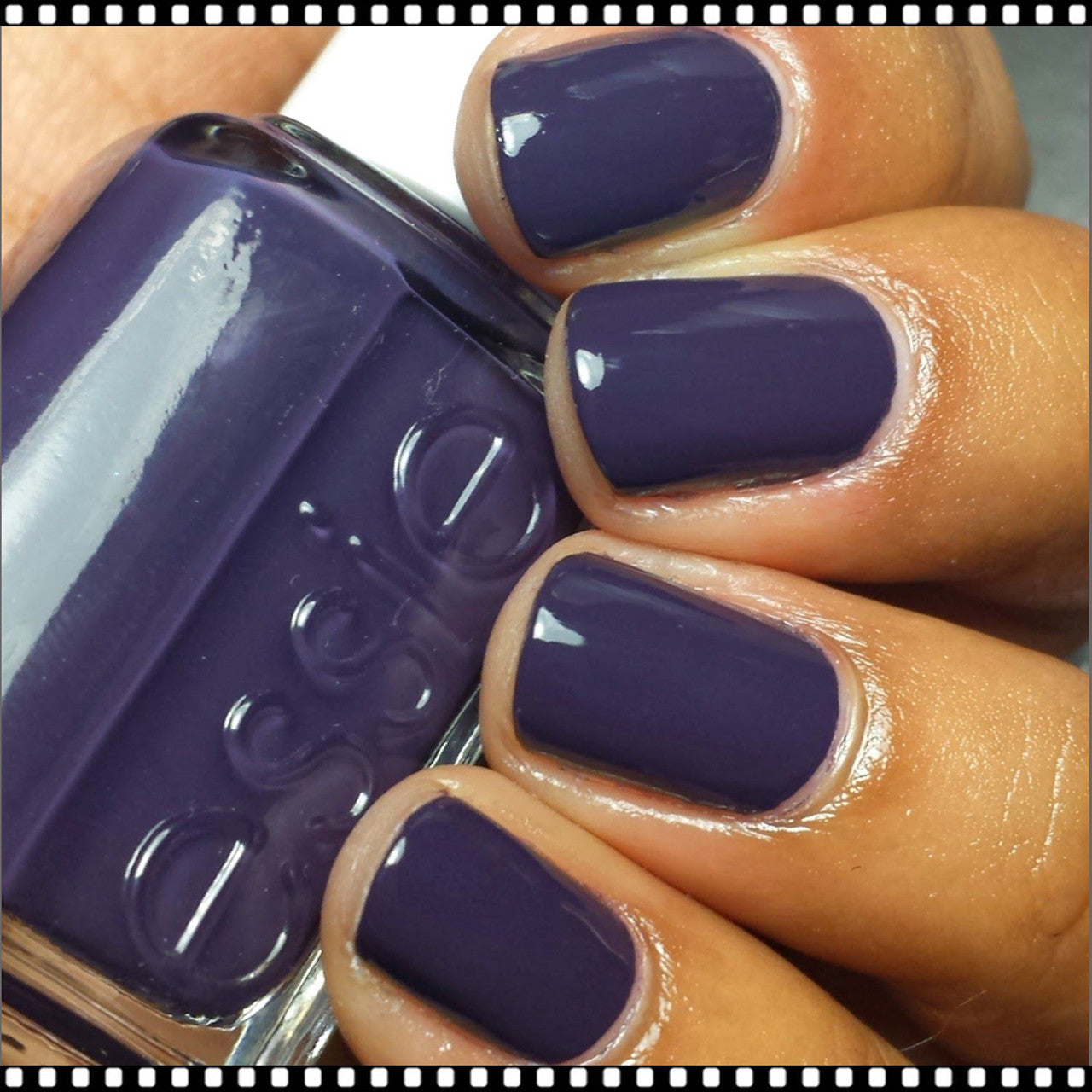 Essie Nail Polish Under the Twilight 0.46 oz #859