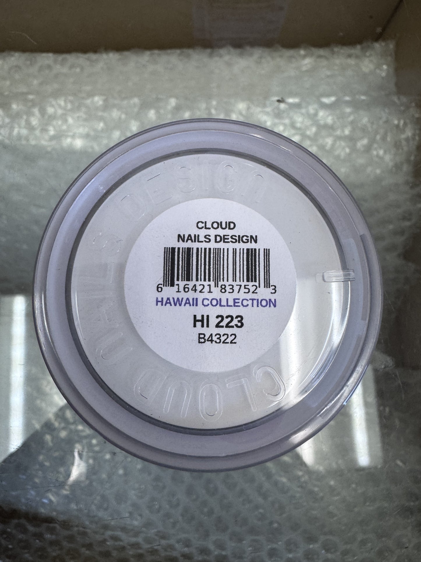 Chisel Cloud Hawaii Dip Powder 2 oz Jar #223