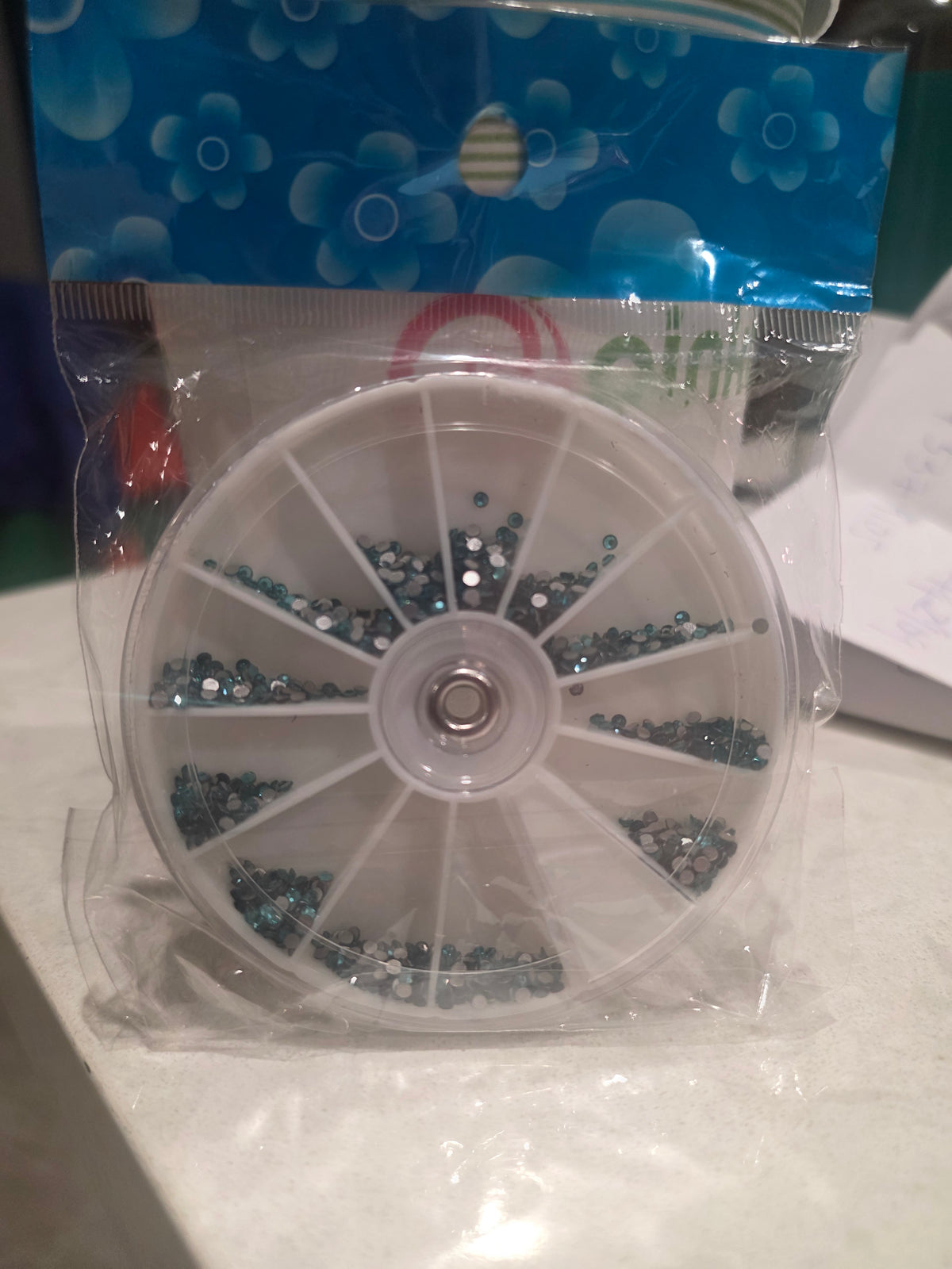 ISS5 Crystal Water Green Color rhinestones wheel