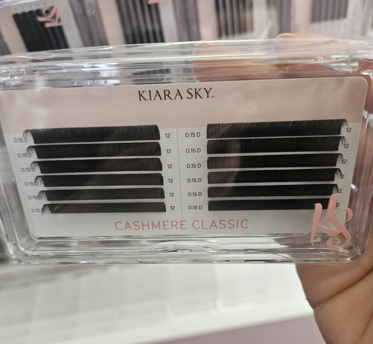 Kiara Sky Lash Extensions Cashmere Classic Thickness 0.15 Curl D Length 12mm CLD1512
