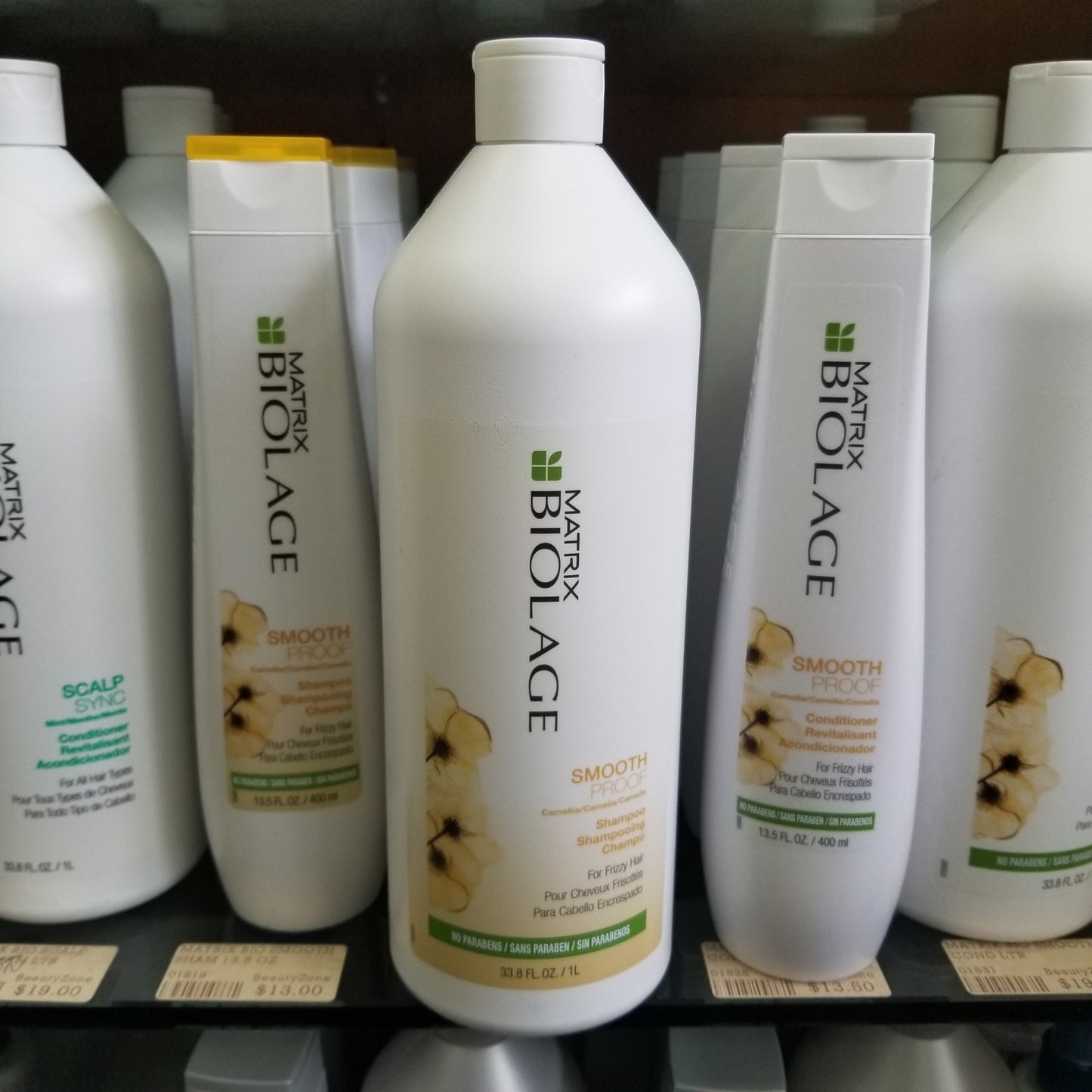 MATRIX BIOLAGE SMOOTHPROOF SHAMPOO 33.8 OZ #01824 - BeautyzoneNailSupply