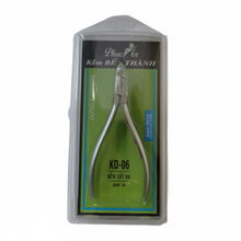 Load image into Gallery viewer, Ben Thanh Cuticle Nipper Stainless Steel KD-06