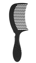 Load image into Gallery viewer, WET Brush Pro Detangling Comb - Blackout #0620WBLACKNW